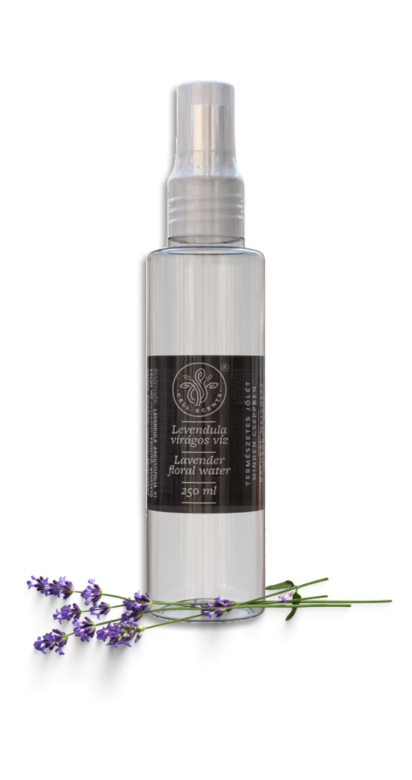 Cell-Scents alkoholmentes levendula virágvíz (hidrolátum) 250 ml-es permetezős flakonban, friss levendulaszálakkal díszítve.